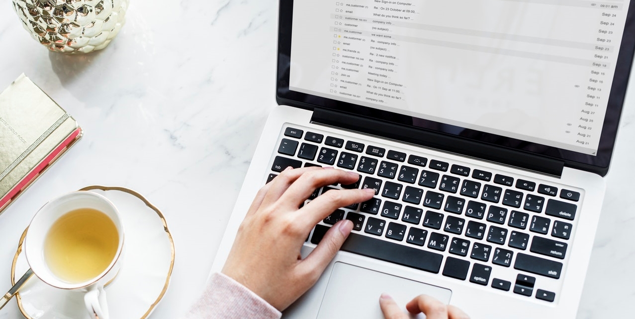 Cum îmi stabilesc tariful ca freelance writer?